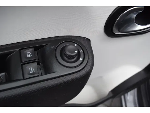 Renault Twingo 1.0 SCe Collection 2018 Benzine 10