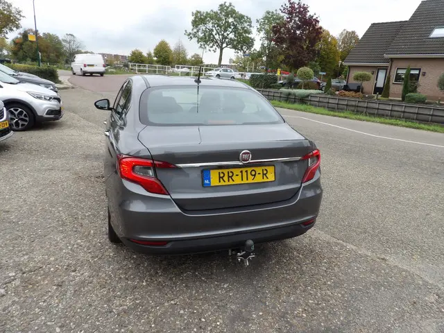 Fiat Tipo 1.4 16V Pop Airco / Rijklaarprijs 2017 Benzine 7
