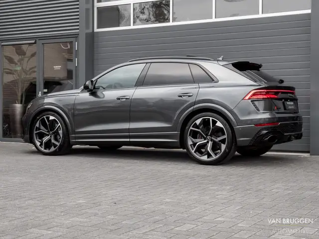 Audi RSQ8 4.0 TFSI V8 quattro 2021 Benzine 10