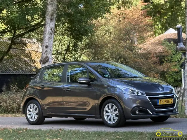 Peugeot 208 1.2 PureTech / Orig. NL / 1e eig. 2018 Benzine 5