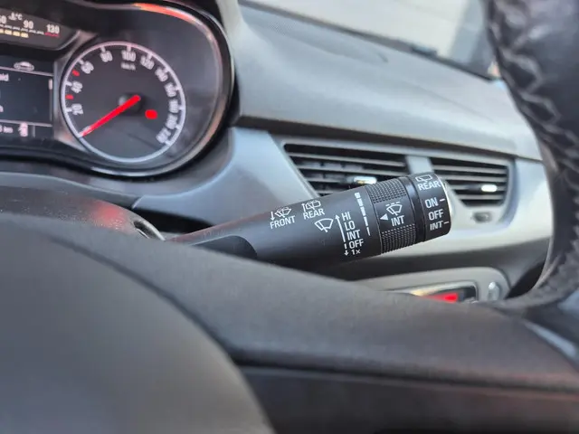 Opel Corsa 1.4 Edition Airco Cruise, NAP 2017 Benzine 14