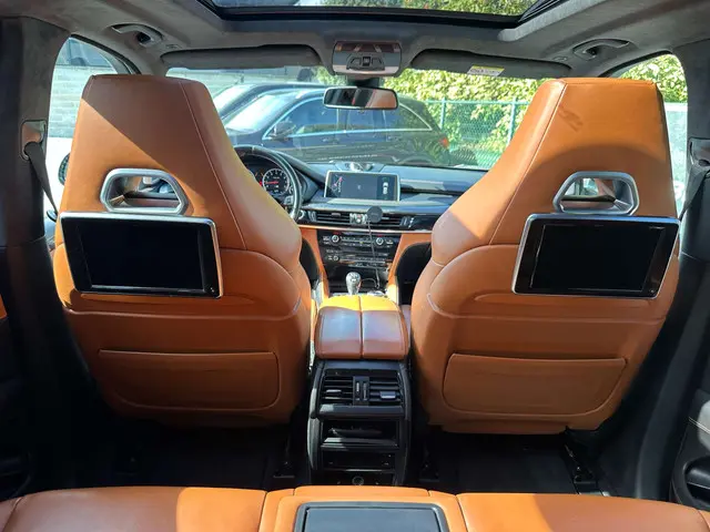 BMW X5 M 4.4 | V8 | LEDER | AUT | NAVI | H-UP | 2016 Benzine 24