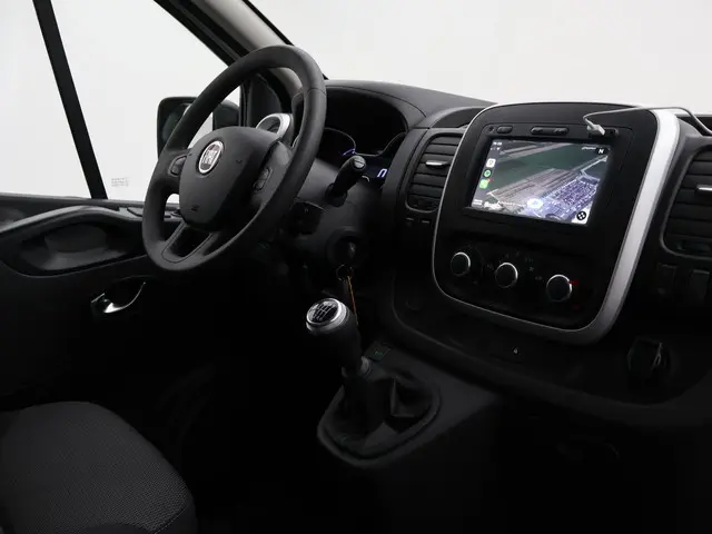Fiat Talento 2.0 MULTIJET 145 PK L2H1 2021 Diesel 3