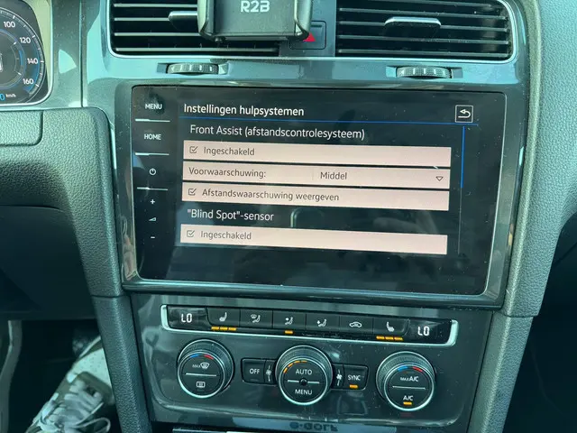 Volkswagen e-Golf e-Golf 2019 Elektrisch 18