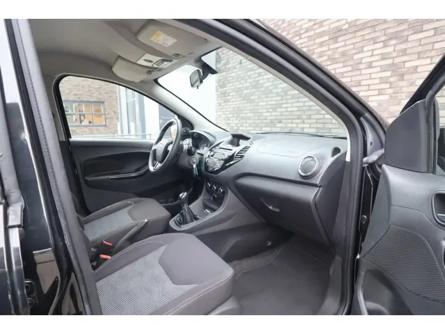 Ford Ka Ka+ 1.2 Trend Ultimate 2017 Benzine 15