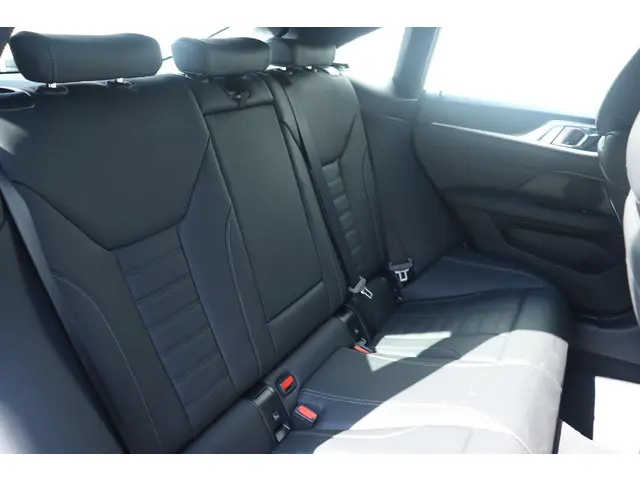 BMW 4 Serie Gran Coupé 420i 2024 Benzine 10