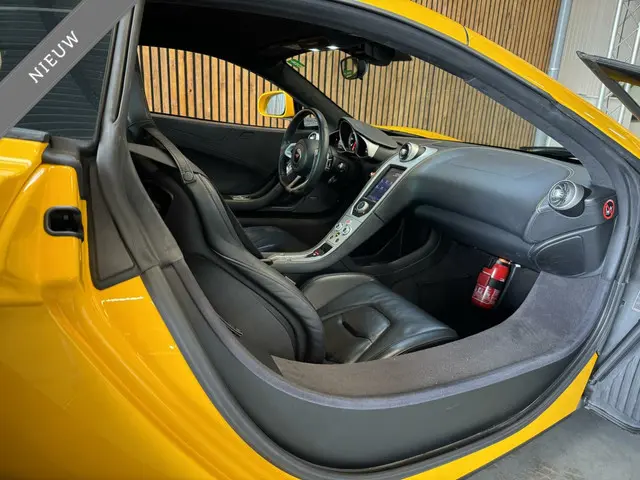 McLaren MP4-12C 3.8| Noselift | Meridian | 2013 Benzine 40