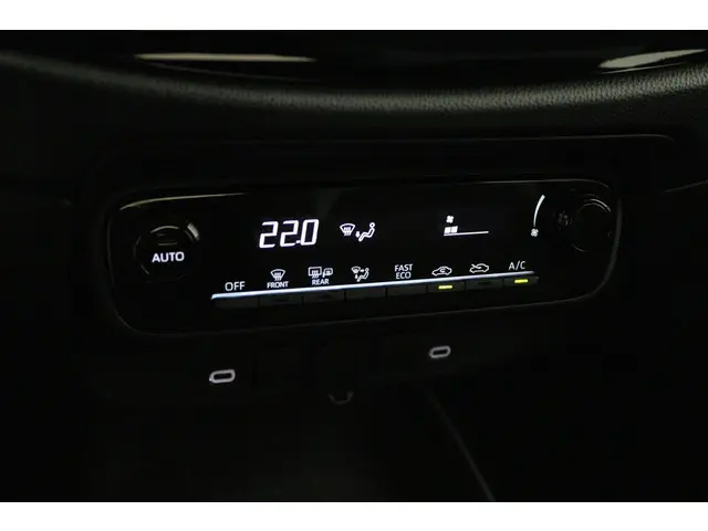 Toyota Aygo X Hybrid 115 play 2026 Hybride Benzine 7