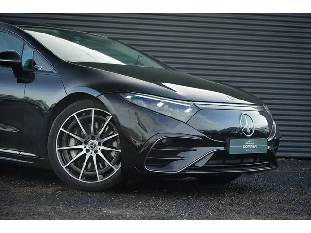 Mercedes-Benz EQS 450+ AMG Line 108 kWh 2021 Elektrisch 33
