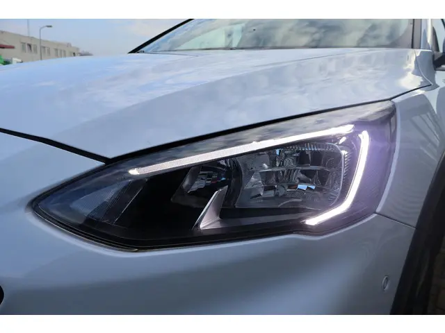 Ford Focus Wagon 1.0 Active Business 2021 Benzine 11