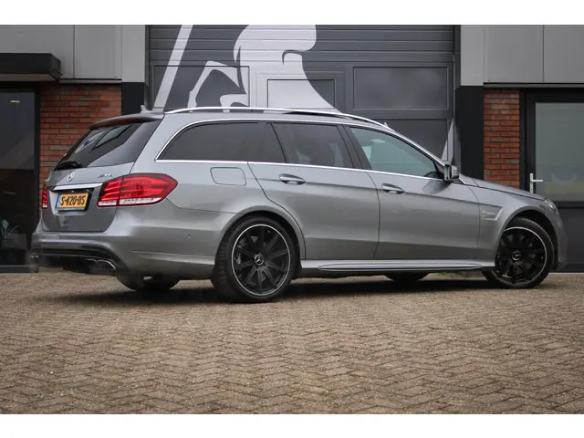 Mercedes-Benz E-Klasse Estate AMG 63 4MATIC 2014 Benzine 4