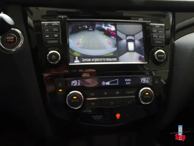 Nissan QASHQAI 1.2 Connect Edition 2015 Benzine 8