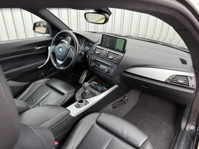 BMW 1 Serie 114i Business+|Sensoren|Rijklaar 2012 Benzine 17