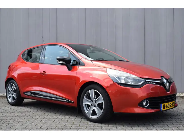 Renault Clio 0.9 TCE Dynamique 2013 Benzine 22