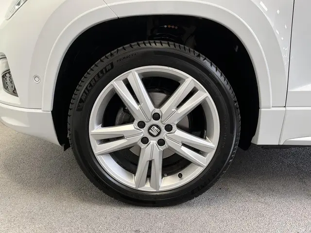 SEAT Ateca 1.5 TSI FR Intense 2019 Benzine 36