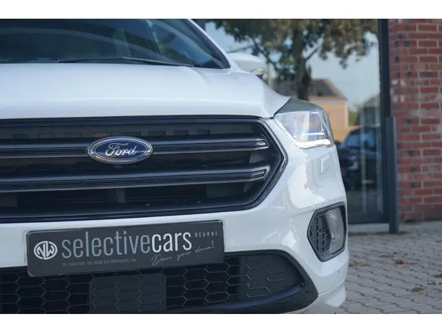 Ford Kuga 1.5 EcoBoost ST Line 2018 Benzine 15