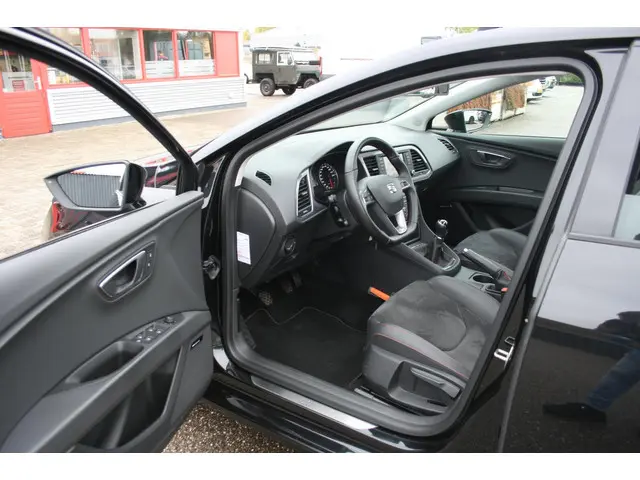 SEAT Leon 1.4 TSI ACT FR Dynamic 2015 Benzine 14