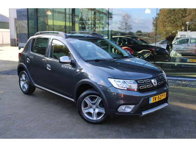 Dacia Sandero Stepway 0.9 TCe Laureate 2017 Benzine