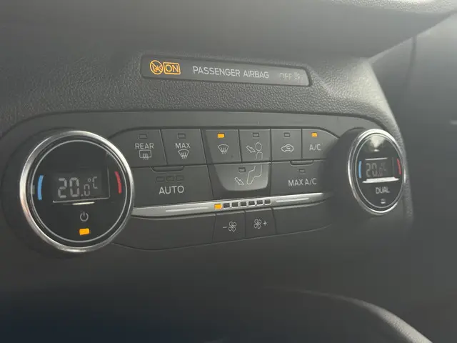 Ford Kuga 2.5 PHEV ST-Line 2020 Hybride Benzine 32