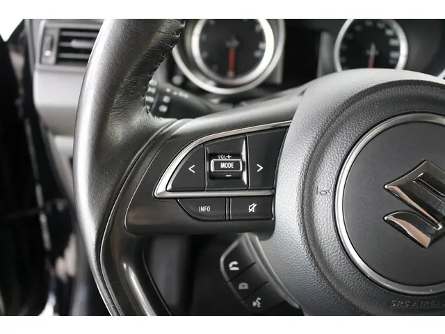 Suzuki Swift 1.2 Select Automaat! 2018 Benzine 24