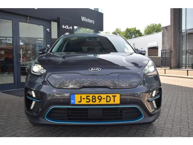 Kia e-Niro ExecutiveLine 64 kWh 3-Fase 2020 Elektrisch 26