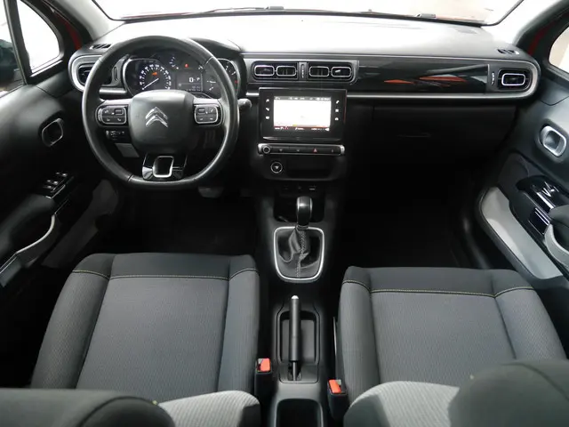 Citroën C3 1.2 PureTech Automaat Shine 2017 Benzine 14