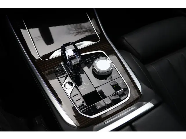 BMW X5 xDrive45e High Executive 2021 Hybride Benzine 37