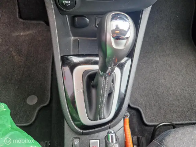 Renault Clio Estate 1.2 GT 2015 Benzine 25