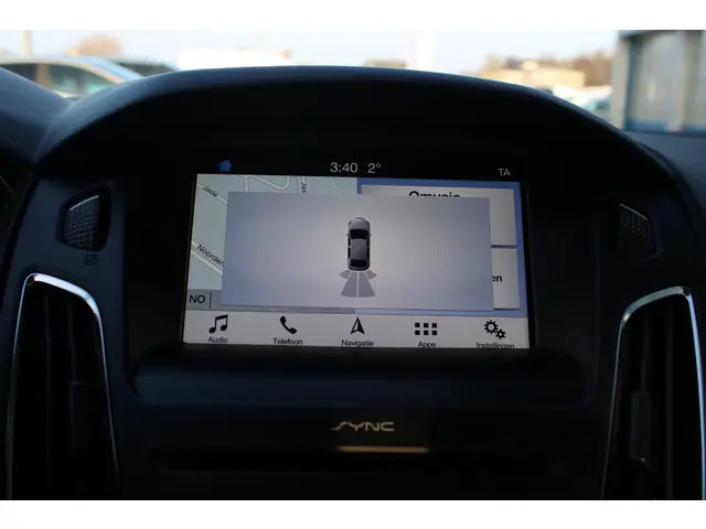 Ford Focus Wagon 1.0 Lease Edition 2018 Benzine 34