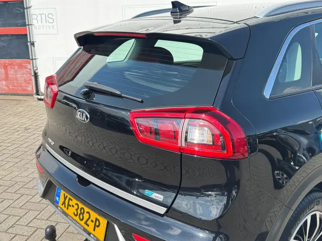 Kia Niro 1.6 GDi Hybrid DyanmicLine 2019 Hybride Benzine 24