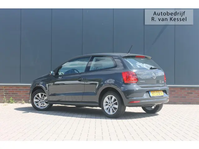 Volkswagen Polo 1.0 Easyline I NL-auto 2016 Benzine 6