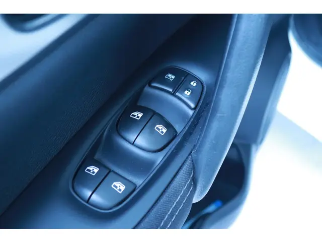 Nissan QASHQAI 1.6 N-Connecta 2017 Benzine 23