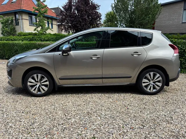 Peugeot 3008 2