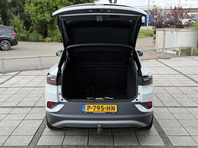Volkswagen ID.4 Aut. First Edition 77kWh 2020 Elektrisch 16