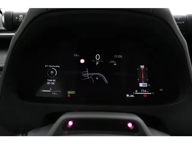 Lexus UX 300h Luxury Line 2024 Hybride Benzine 6