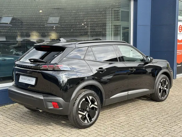Peugeot 2008 1.2 Turbo 100 PK Allure 2024 Benzine 8