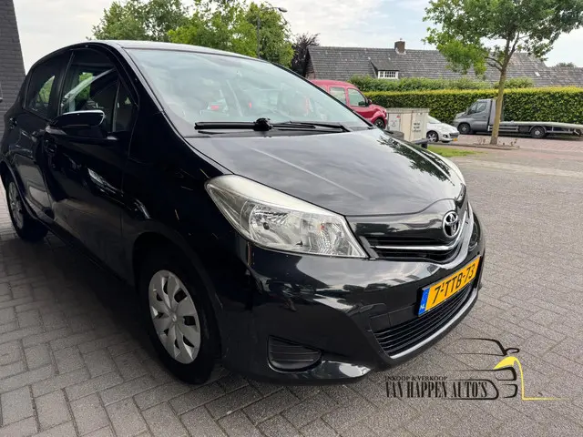 Toyota Yaris 3
