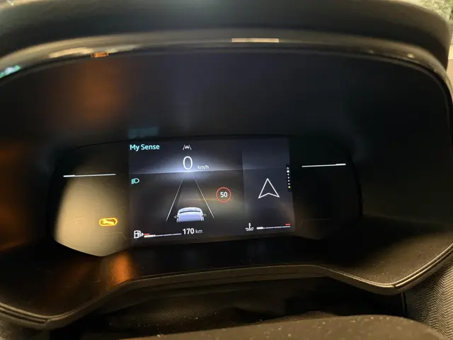 Renault Clio 1.0 TCe 90 GPF techno 2024 Benzine 26