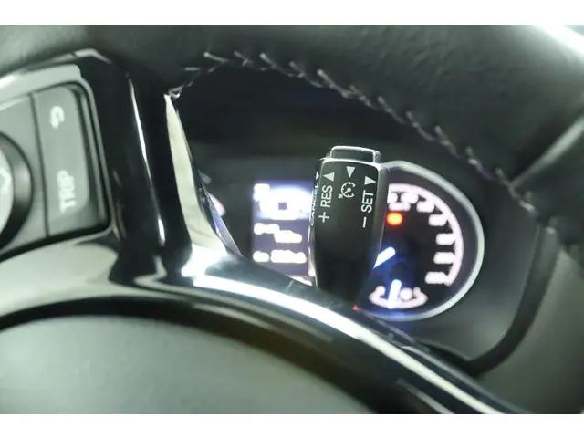Toyota Yaris 1.5 Hybrid Energy 2018 Hybride Benzine 43
