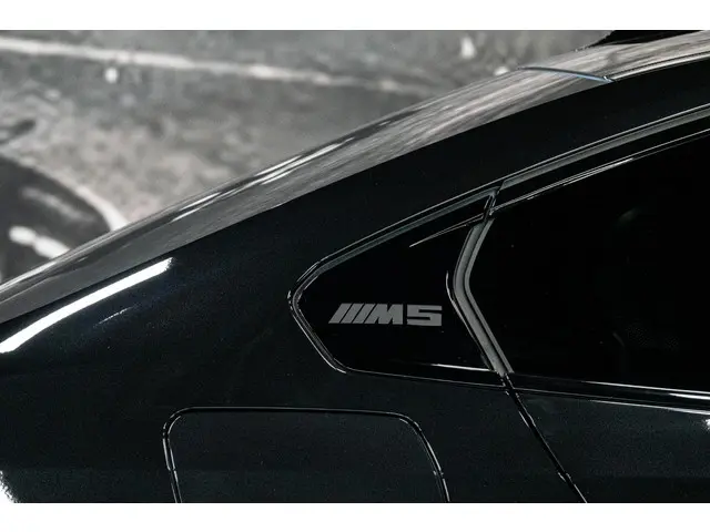 BMW M5 5-serie 2025 Hybride Benzine 23