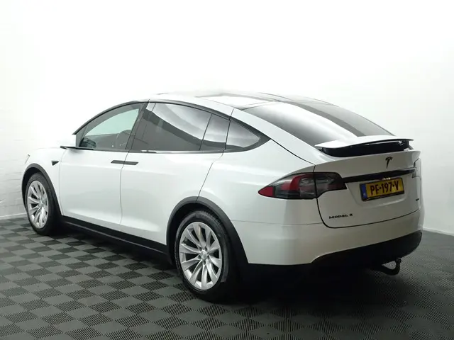 Tesla Model X 90D Performance Black Pack- 2017 Elektrisch 5