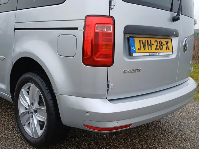 Volkswagen Caddy 1.4 TSI Trendline 2018 Benzine 16