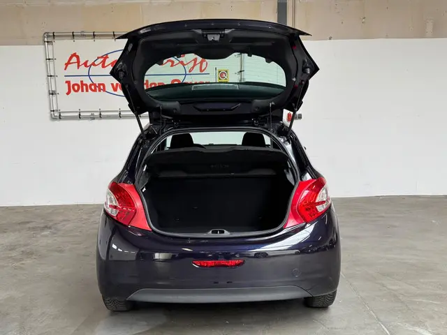 Peugeot 208 1.0 VTi Access|Airco|Cruise|NAP| 2014 Benzine 9