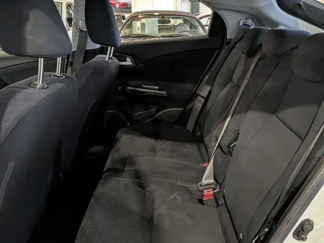 Honda Civic 1.4 Sport 2013 Benzine 7