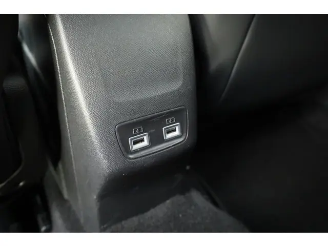 Peugeot e-208 EV Allure Pack 50 kWh 2021 Elektrisch 39