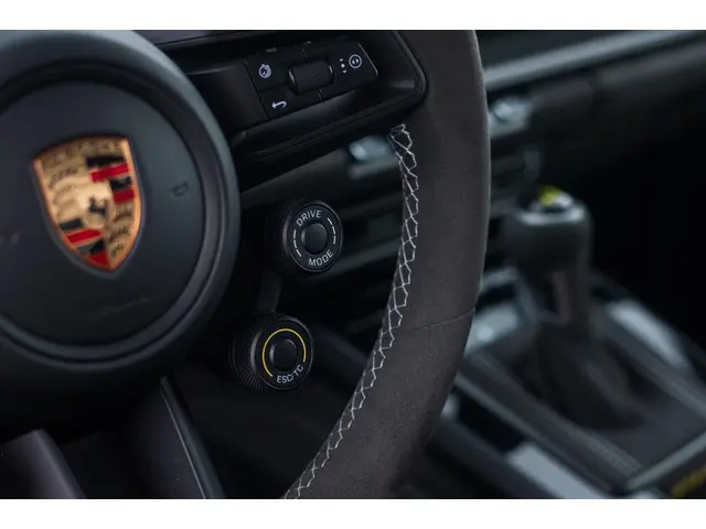 Porsche 911 992 4.0 GT3 RS 2023 Benzine 16