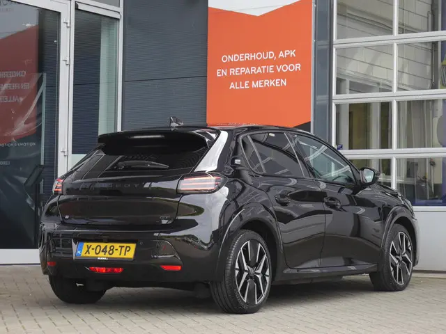 Peugeot e-208 EV GT 51 kWh 2024 Elektrisch 5