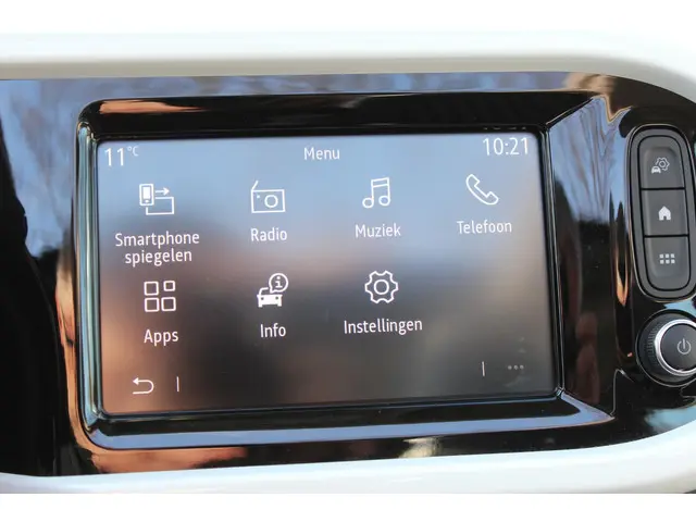 Renault Twingo 0.9 TCe Intens 90 pk EDC 2020 Benzine 11