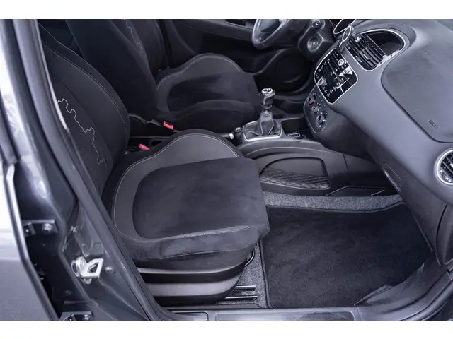 Fiat Punto Evo 1.2 Street 2015 Benzine 29