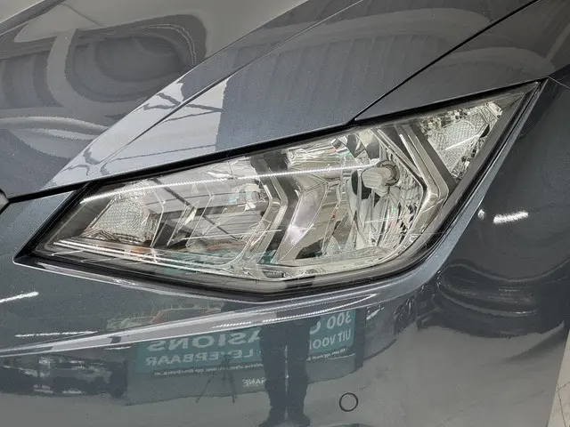 SEAT Ibiza 1.0 TSI Flex 2021 Benzine 11